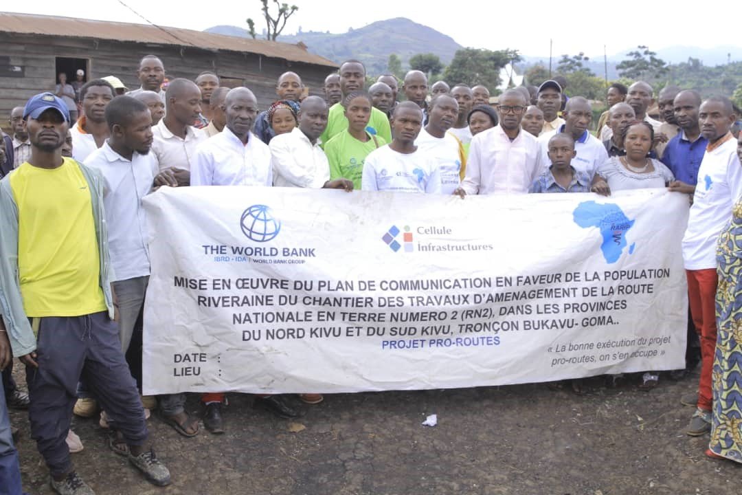 Les travaux de réhabilitation de la Route nationale en terre  RN2 (Kavumu-Sake) dans le projet Pro-Routes